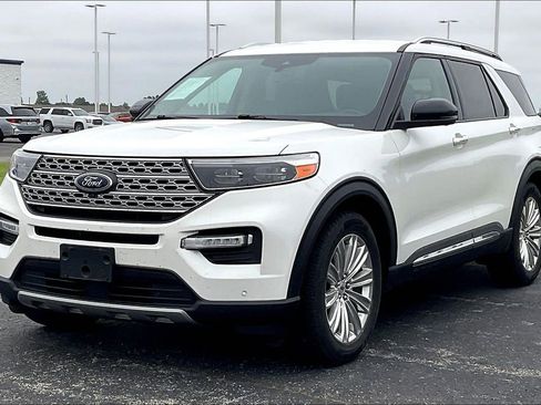 Used 2020 Ford Explorer Limited RWD image 4