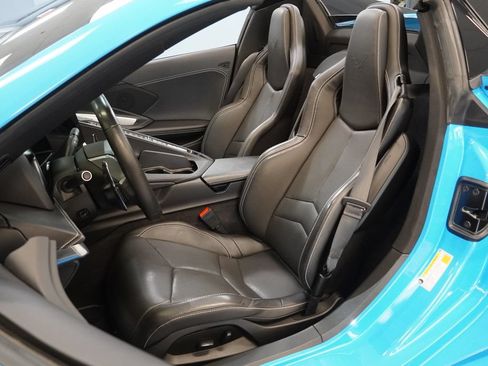 Used 2024 Chevrolet Corvette Z06 RWD image 3