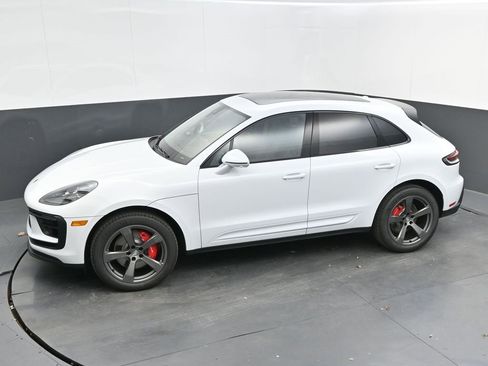 New 2026 Porsche Macan S image 54