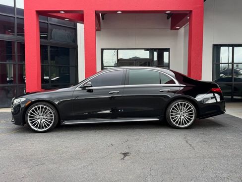 Used 2021 Mercedes-Benz S 580 4MATIC Sedan image 4