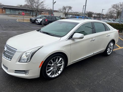 Used 2013 Cadillac XTS Platinum AWD/4WD image 7