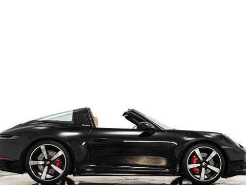 Used 2024 Porsche 911 Targa 4S AWD/4WD image 2