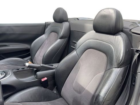 Used 2011 Audi R8 V8 image 10