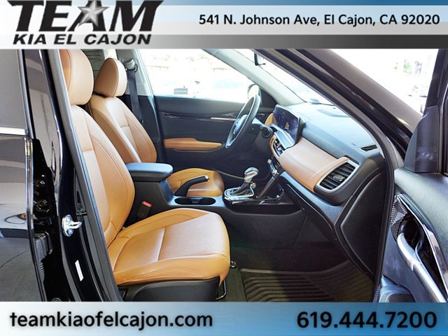 Certified 2026 Kia Seltos EX w/ EX Sunroof Package FWD image 13