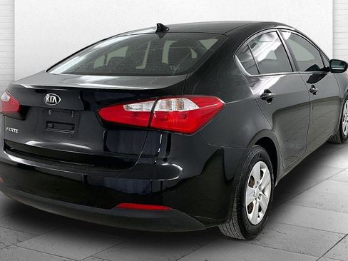 Used 2016 Kia Forte LX image 5