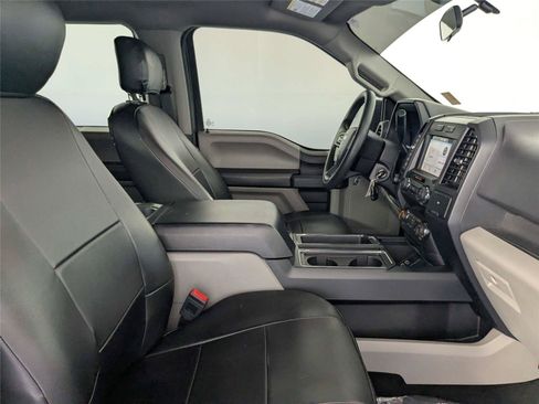 Used 2019 Ford F150 XL w/ Equipment Group 101A Mid AWD/4WD image 32