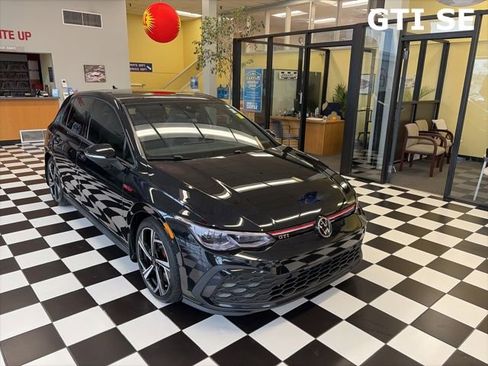 Certified 2024 Volkswagen GTI SE image 1