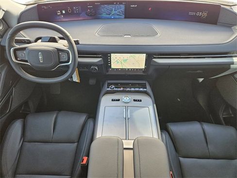 New 2025 Lincoln Navigator L Reserve image 23