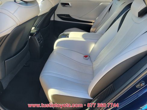 Certified 2017 Toyota Mirai image 10