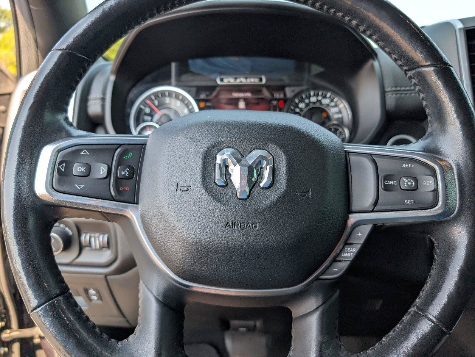 Used 2020 RAM 1500 Laramie w/ Sport Appearance Package AWD/4WD image 27