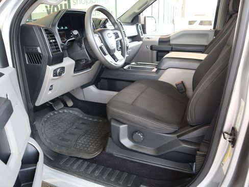 Used 2017 Ford F150 XL w/ Equipment Group 101A Mid image 42