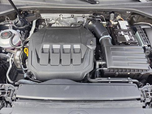 Certified 2025 Audi Q3 2.0T Premium w/ Convenience Package image 21