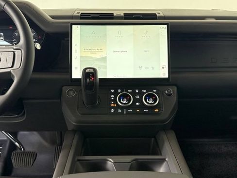 New 2026 Land Rover Defender 90 X-Dynamic SE AWD/4WD image 21