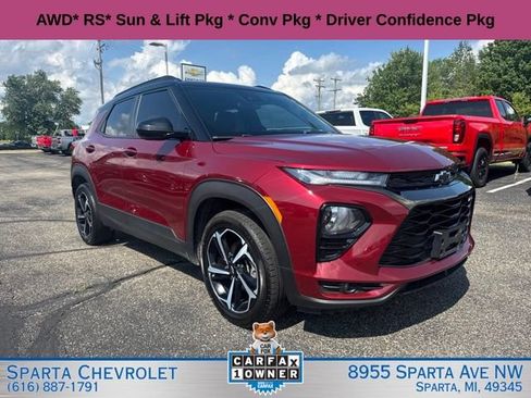 Used 2022 Chevrolet TrailBlazer RS w/ Sun and Liftgate Package AWD/4WD image 1
