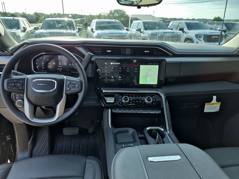New 2026 GMC Sierra 2500 Denali w/ Denali Reserve Package AWD/4WD image 29