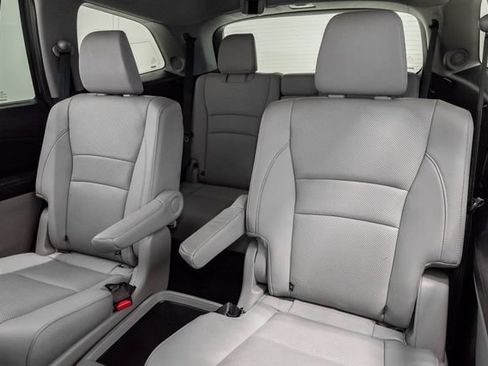 Used 2018 Honda Pilot Elite image 27