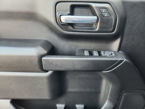 Used 2025 Chevrolet Silverado 1500 Custom RWD image 25