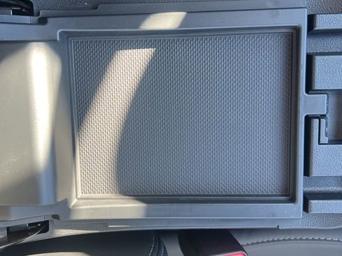 Certified 2024 Subaru Outback Limited image 18