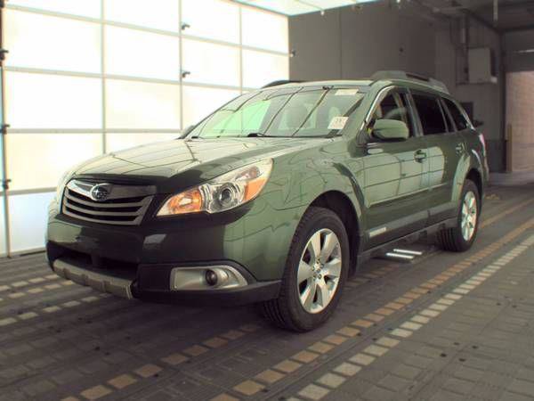 Used 2012 Subaru Outback 3.6R Limited w/ Moonroof Pkg AWD/4WD image 1