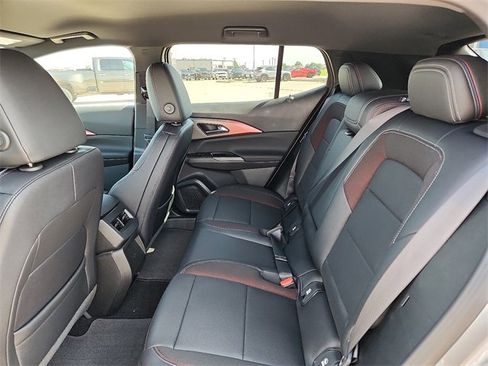 New 2025 Chevrolet Equinox EV RS image 9