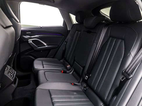 New 2025 Audi Q5 Premium Plus image 8