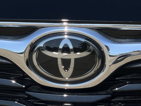 Used 2023 Toyota Highlander Platinum AWD/4WD image 20