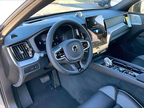 New 2026 Volvo XC60 T8 Polestar w/ Protection Package Premier image 9