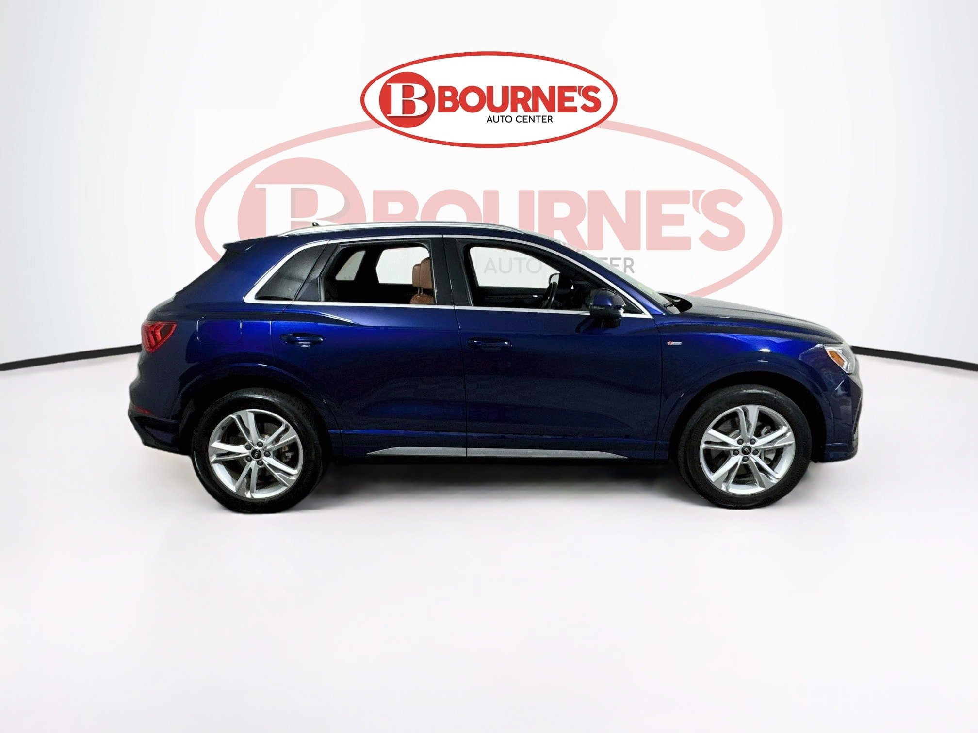 Used 2024 Audi Q3 2.0T Premium AWD/4WD image 11
