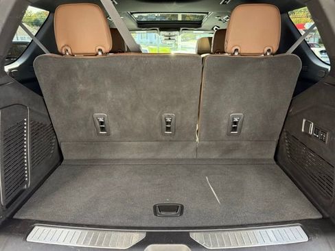 Used 2023 Chevrolet Tahoe High Country image 12