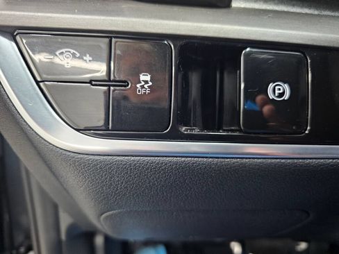 Used 2023 Kia Sportage X-Line AWD/4WD image 25