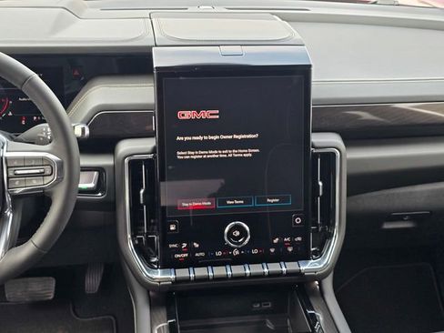 New 2026 GMC Yukon Elevation image 15