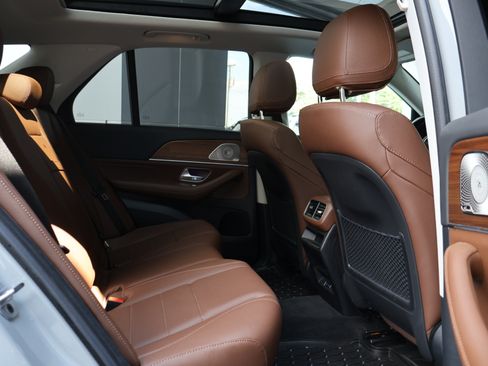 Used 2025 Mercedes-Benz GLE 350 4MATIC image 26
