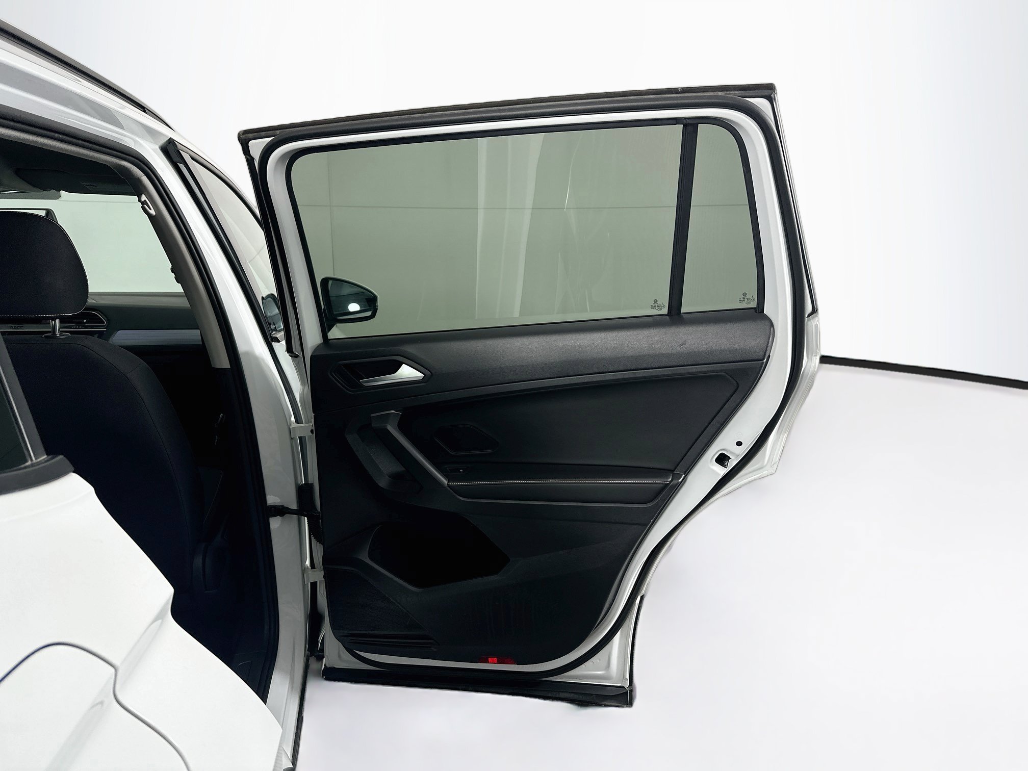 Used 2022 Volkswagen Tiguan S FWD image 30