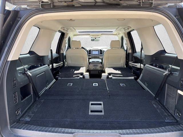 Used 2019 Ford Expedition Platinum AWD/4WD image 22