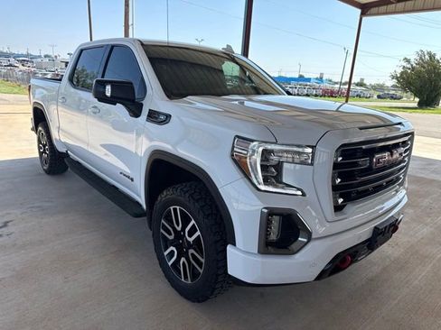 Used 2021 GMC Sierra 1500 AT4 w/ Technology Package AWD/4WD image 1