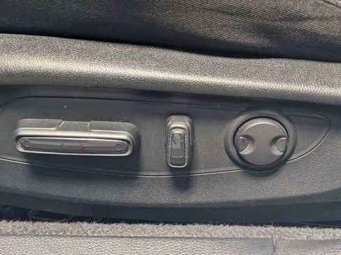 Used 2023 Honda Accord EX image 11