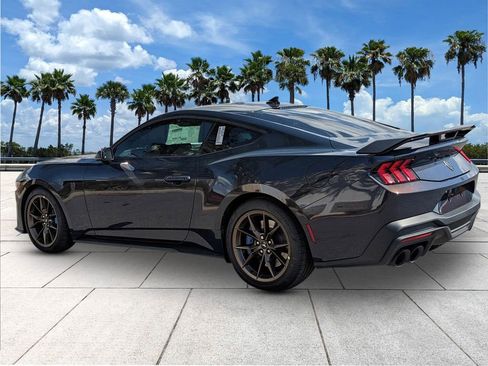 New 2026 Ford Mustang Dark Horse image 5