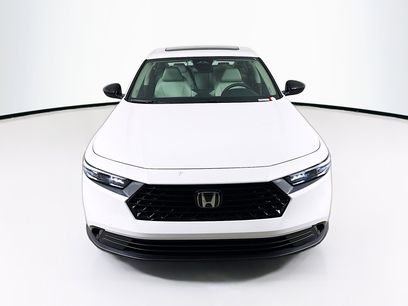 New 2025 Honda Accord SE