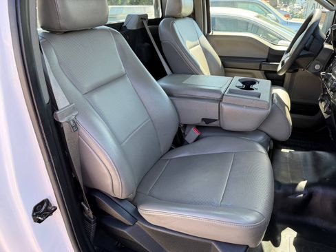 Used 2017 Ford F150 XL w/ Equipment Group 101A Mid RWD image 18