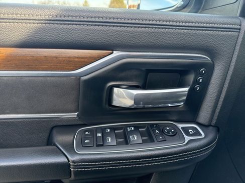 Used 2022 RAM 2500 Laramie image 31