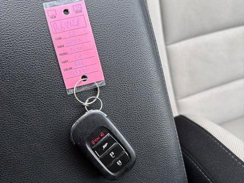 Used 2023 Honda CR-V LX image 27