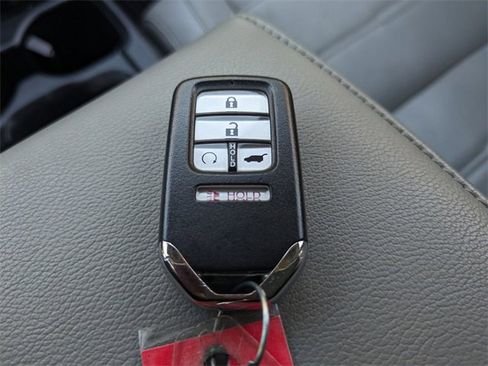 Used 2017 Honda CR-V EX-L image 29