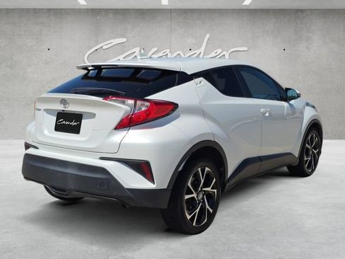 Used 2021 Toyota C-HR XLE FWD image 16