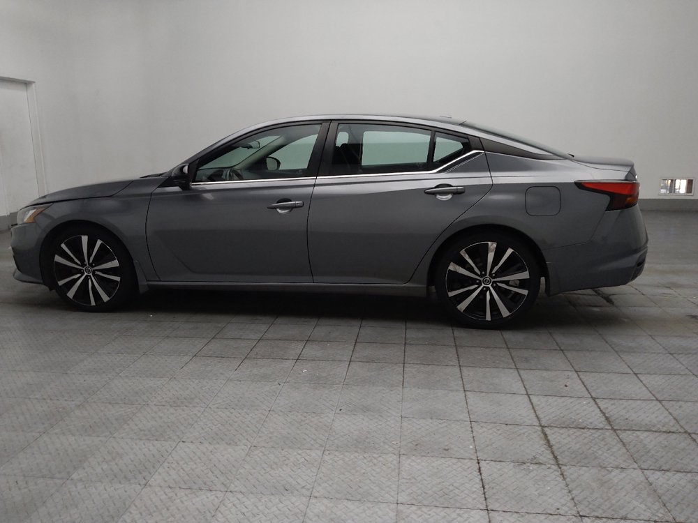 Used 2022 Nissan Altima 2.0 SR FWD image 3