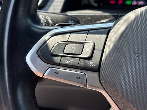 Used 2024 Volkswagen Atlas Cross Sport SEL Premium R-Line AWD/4WD image 28