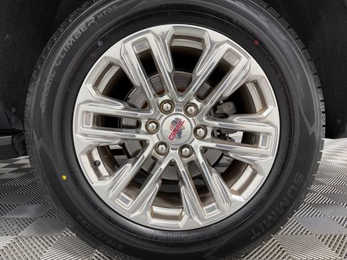 Used 2021 GMC Yukon SLT w/ SLT Luxury Plus Package AWD/4WD image 38