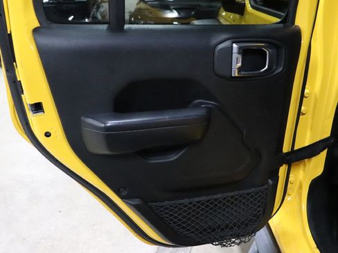 Used 2019 Jeep Wrangler Unlimited Sport S image 13