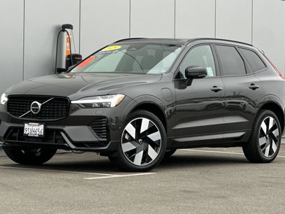 Used 2025 Volvo XC60 T8 Plus w/ Protection Package Premier