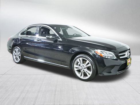 Used 2019 Mercedes-Benz C 300 4MATIC Sedan image 1