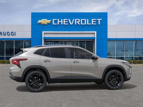 New 2026 Chevrolet Trax ACTIV w/ Driver Confidence Package FWD image 5